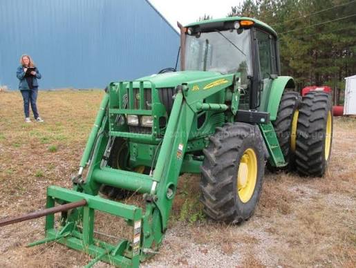 John Deere 7230 Cab Tractor Tractor