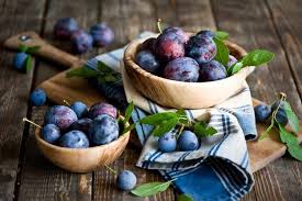 do plums need to be refrigerated