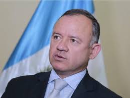 Renuncia ministro del Interior de Guatemala, presionado para desalojar  bloqueos