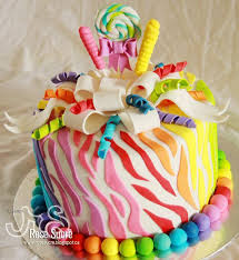 Rose Sucre Gateau Arc En Ciel Zebre Rainbow Birthday Cake Cake Decorating Classes Creative Cake Decorating