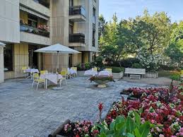 Residence Avec Services Les Hesperides Saint James A Neuilly Sur Seine Sopregim