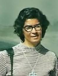 Bessie Dooley's Instagram, Twitter & Facebook