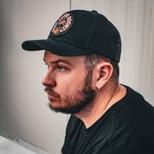 Billy Dishner's Instagram, Twitter & Facebook