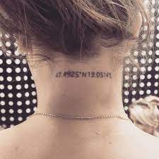 60 Back Of The Neck Tattoos That Are Easy To Hide And Fun To Show Off Coordinates Tattoo Tattoos Trendy Tattoos