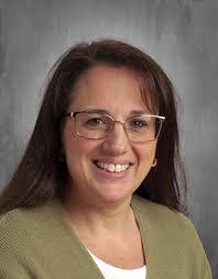 Nicole Almeida's Instagram, Twitter & Facebook