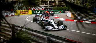Sebastian vettel wird starker fünfter, charles leclerc kann gar nicht starten, mick schumacher ist. Formel 1 Gp Von Monaco Rennen Hamilton Siegt Trotz Kaputter Reifen Motorsport Mercedes Fans Das Magazin Fur Mercedes Benz Enthusiasten