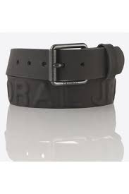 Les articles vendus par kaporal solidaire sont des produits neufs avec étiquette issus de stocks d'invendus des collections précédentes du site kaporal.com. Ceinture Kaporal Homme Etal Black