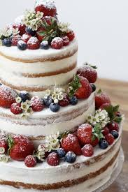 Genusskind Backen Rezepte Und Mehr Hochzeitstorte Beeren Hochzeitstorte Selber Machen Torte Hochzeit