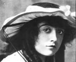 MABEL'S STORY: ME, CHAPLIN AND A STRANGE PREDICAMENT.