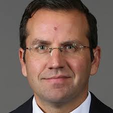 From defense attorney to judge: Stephen Toner digs in