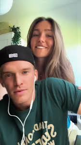 Running with @annaafrank. Had to jump