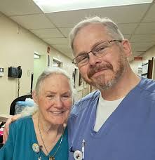 Who remembers Nurse Mary Pat? She was a favorite of mine. She certainly  knew how to keep Carly in line, that's for sure! 👍