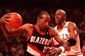 There are 163,717 people in the u.s. What If Michael Jordan Joined Clyde Drexler With The Portland Trail Blazers In 1984 Chicago Sun Times