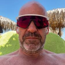 Glenn Pedersen's Instagram, Twitter & Facebook