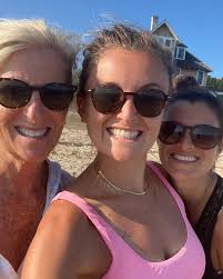 Susan Mattison (@susanmattison) • Instagram photos and videos