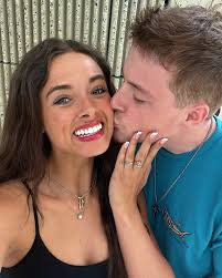 𝐇𝐚𝐧𝐧𝐚𝐡 𝐇𝐚𝐲𝐞𝐬