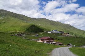 Kölner haus ei tegutse valdkondades muu majutus, metsamajandus ja metsavarumine, kiirtoidurestoran, restoranid, saksa restoranid. Mountainbiketour Hexenseehutte Von Serfaus