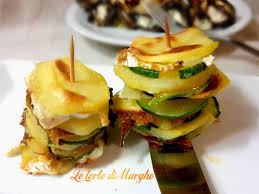 Branzino e patate è la classica e tradizionale ricetta che piace sempre a tutti, un connubio che si sposa alla perfezione ed un piatto dalle mille occasioni. Millefoglie Di Patate E Camembert Le Torte Di Marghe