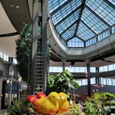 M0851 Boutique, Carrefour Laval Mall, Laval — Archi-Civic Inc.