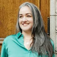 60+ "Laura Çam" profiles