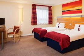 Compare all the top travel sites at once. Holiday Inn London Oxford Circus Deals Reviews London Laterooms Com