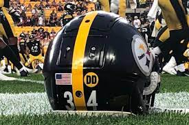 Pittsburgh steelers team owner and president art rooney ii says it's not written in stone that this will be quarterback ben roethlisberger's last year in the nfl or with the franchise. Steelers Don Dd Sticker On Their Helmets In Honor Of The Darryl Drake Behind The Steel Curtain