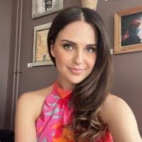 Deborah Finney's Instagram, Twitter & Facebook