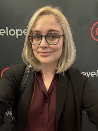 Joanne Goldstein's Instagram, Twitter & Facebook