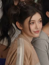 Danielle ซอนภ麆ผ เซนา Frames หลวงมาร ซองยงฮง เสร็จอยู่(/^")