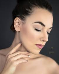 Divine Glam Artistry