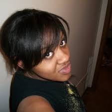 Danielle Heard (@_QueenDweezy)