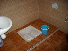 At bagni nuovi each room, depending on its position, offers a special view: Il Bagno Pubblico Nei Locali Pubblici Pulizia E Igiene News Italiane