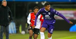 Beveren heeft een verrassend aanbod aan activiteiten. Heracles Aanvaller Maakt Seizoen Af In Belgie Verhuurperiode Bij Waasland Beveren Voetbalprimeur Nl