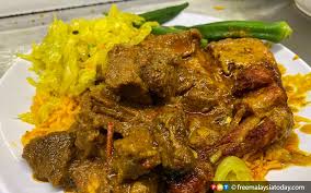 Located in jalan tuanku abdul rahman (jalan tar), the signature dishes are ayam masak hitam, ayam sambal and. Hanya Order Dan Nasi Kandar Asli Dari Pulau Pinang Akan Dihantar Kepada Anda Free Malaysia Today Fmt