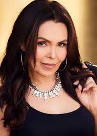 Meet Sandra Santiago