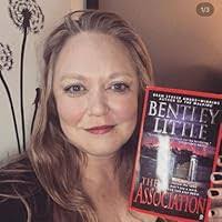 Sarah Culler's Instagram, Twitter & Facebook