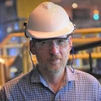 80+ perfiles de «R Daniel»