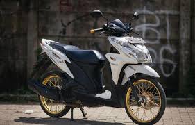 Sedangkan iss adalah idling stop system. Harga Vario 125 2021 Review Spesifikasi Warna Terbaru Otomotifo