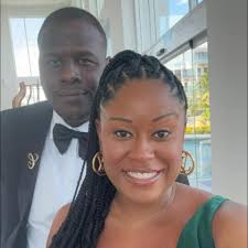 I Love Married To Medicine 💊But Doctors Don't Do It Alone I Would Love To  See Andy Give A Nurse Practitioner Or A Nurse Who May Own A Nursing School  Or A