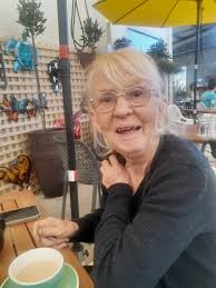 I was just told that I have 5% of my kidneys still working. I am.not upset  by that because 5% is better than nothing at all. So I am sitting