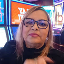 Lourdes Lulu Rivera updated her profile picture.