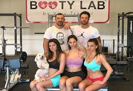 I due ex di temptation island vip hanno messo un punto alla loro relazione? In Fiamme Nella Notte L Auto Di Serena Enardu A Quartu Cagliari Vistanet