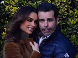 Bibi gaytán y eduardo capetillo nos presentan a sus mellizos. What A Beautiful Woman How Eduardo Capetillo Reacted The First Time He Saw Biby Gaytan The Gal Times