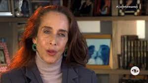 Gloria Valencia de Castaño, según su hija Pilar Castaño | "Gloria en  esencia era una campesina, a la que se le fueron presentado cosas y ella se  iba adaptando a lo que