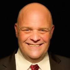 I am beyond excited to announce that I have accepted an opportunity to work  for the Great Lakes Dragaway for this summer season! As I will be  graduating this coming May from