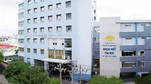 37,476 likes · 2,424 talking about this. Top 3 TrÆ°á»ng Ä'áº¡i Há»c Ä'ao Táº¡o Ngoáº¡i Ngá»¯ Tá»'t Nháº¥t Tphcm