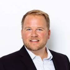 Daryl Starr's Instagram, Twitter & Facebook