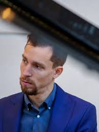 Indianapolis things to do: Thomas Linger performing at the Jazz Kitchen