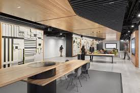 Mcdonald S Hq Picture Gallery In 2020 Interior Architect Office Interiors Interior Design Firms