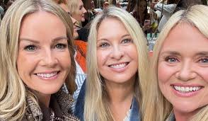 Westlife Warm-Up Act Lyra Lifts The Roof Off London's O2